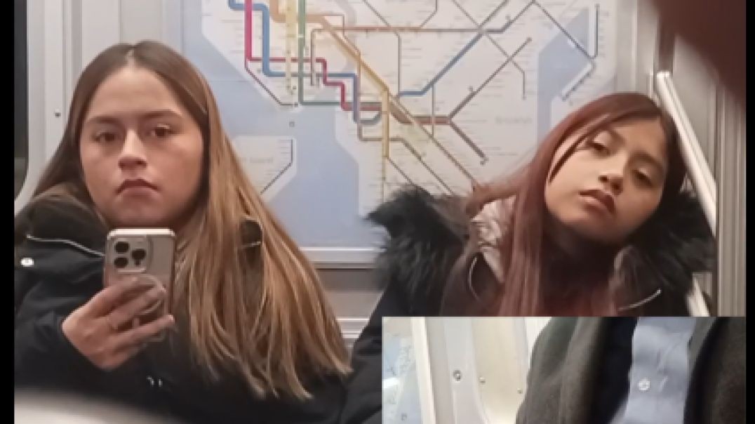 ⁣Mom Daydreams  & Takes Pics of Stiff Cock